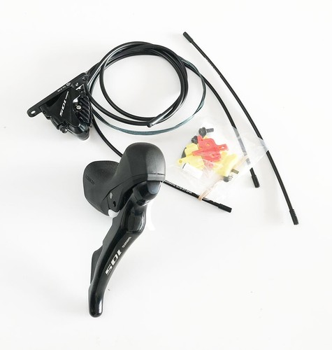 Shimano 105 ST-R7025 Hydraulic Disc Brake STI Levers - 2 x 11 - Flat Mount - Picture 13 of 14