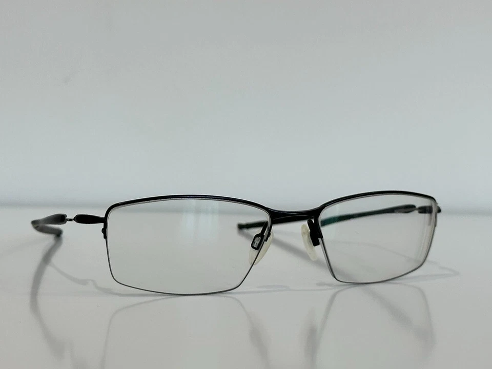 Marco de anteojos Oakley OX 5113-0154 Lizard medio borde negro satinado para hombre 54-18-135 Foto 3 de 4