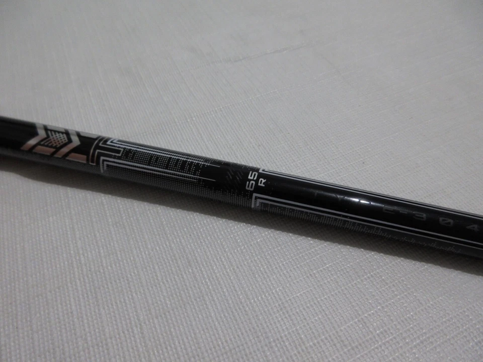 TaylorMade P790 23 9-iron - 40* - MMT 65 Regular Graphite - NEW - Image 2 of 4