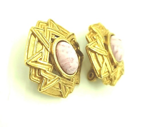 VTG 70s Monet Pink Gold Clip Earrings Marbled Cabachon Art Deco Inspired - Picture 11 of 12