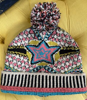 Anthropologie Stella Pommed Beanie X Aldomartins ALDO MARTIN STAR PATTERN HAT Anthropologie Wool Blend Hats for Women for sale | eBay main image 3