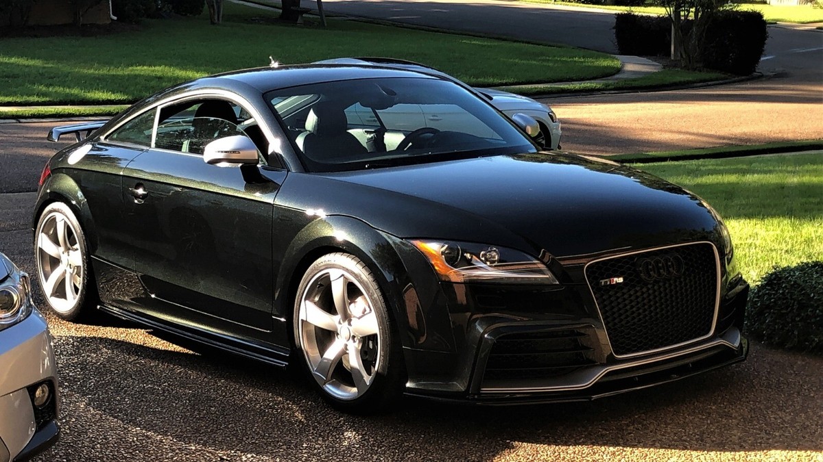 Fit for Audi TTRS MK2 8J Front Bumper FRP Painted Gloss Black L