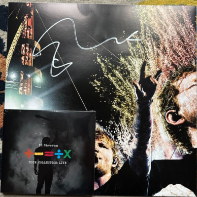 Ed Sheeran Autogramm - +-=÷× TOUR COLLECTION LIVE Album plus signiertes Poster