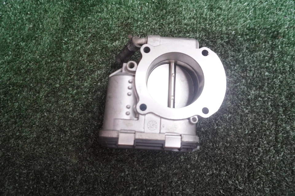 Hyundai Sonata 2013 2014 2015 motor 2,4 L carrocería del acelerador fabricante original 93 k millas 351002G800 Foto 2 de 4