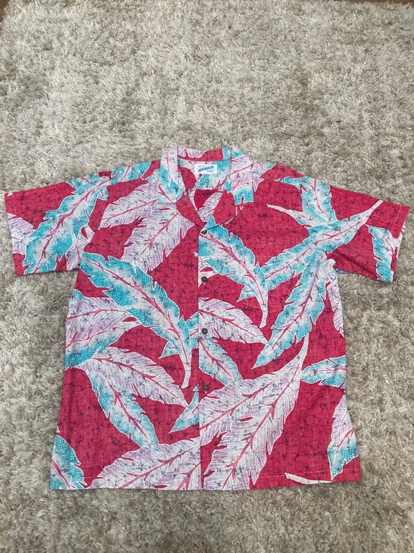 Vintage Andrade Hawaiian short Shirt Men L Tropical wood Buttons reds & blues