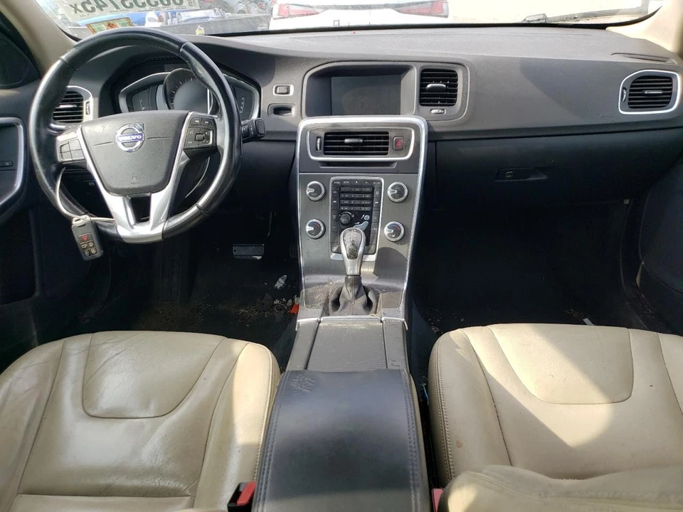 Used Front Center Interior Rear View Mirror fits: 2016 Volvo S60 automatic dimmi Foto 4 de 4