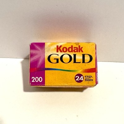 Kodak Gold 200 Color print film 200 (35 mm) ISO 24 exposures EXP 09/01
