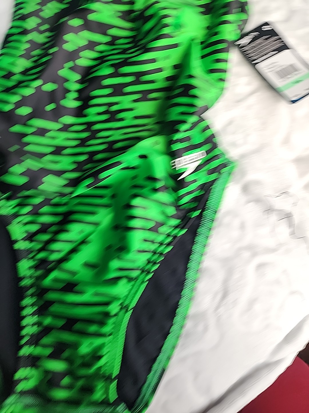 Picture 4 of 6