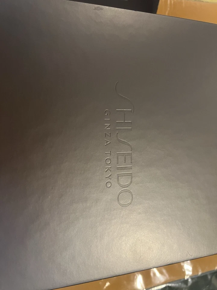 Juego de cuidado de la piel Shiseido para hombre (totalmente nuevo) Foto 2 de 3