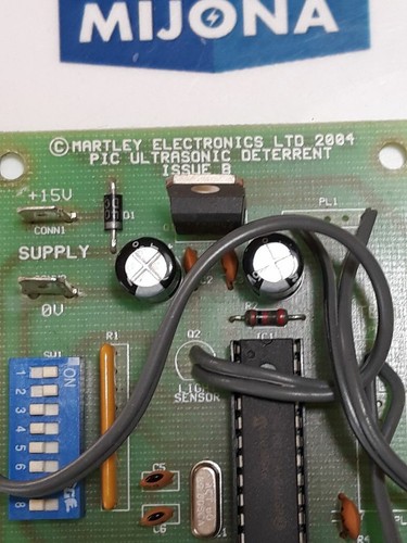 MARTLEY ELECTRONICS Panel número B LTD 2004 PIC DISUASORIO ULTRASÓNICO - Imagen 4 de 6