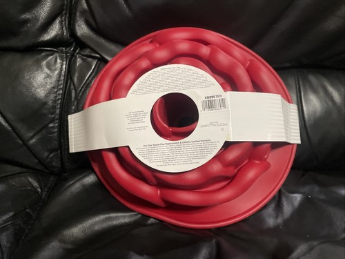 Kitchen Aid Silicone Rose Bundt Cake or Gelatin Pan Mold Bakeware-Red Jello Mold - Picture 6 of 12