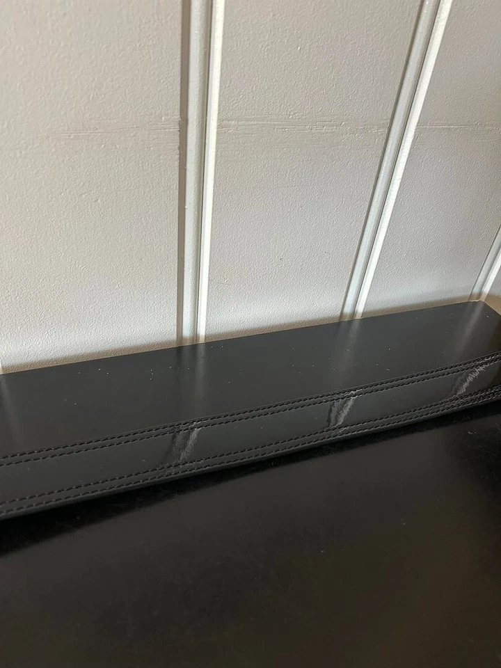 Cinturón Fendi de cuero negro Foto 4 de 4