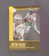 2021 Chronicles Draft Picks Illusions Justin Fields Gold RC SSP/10
