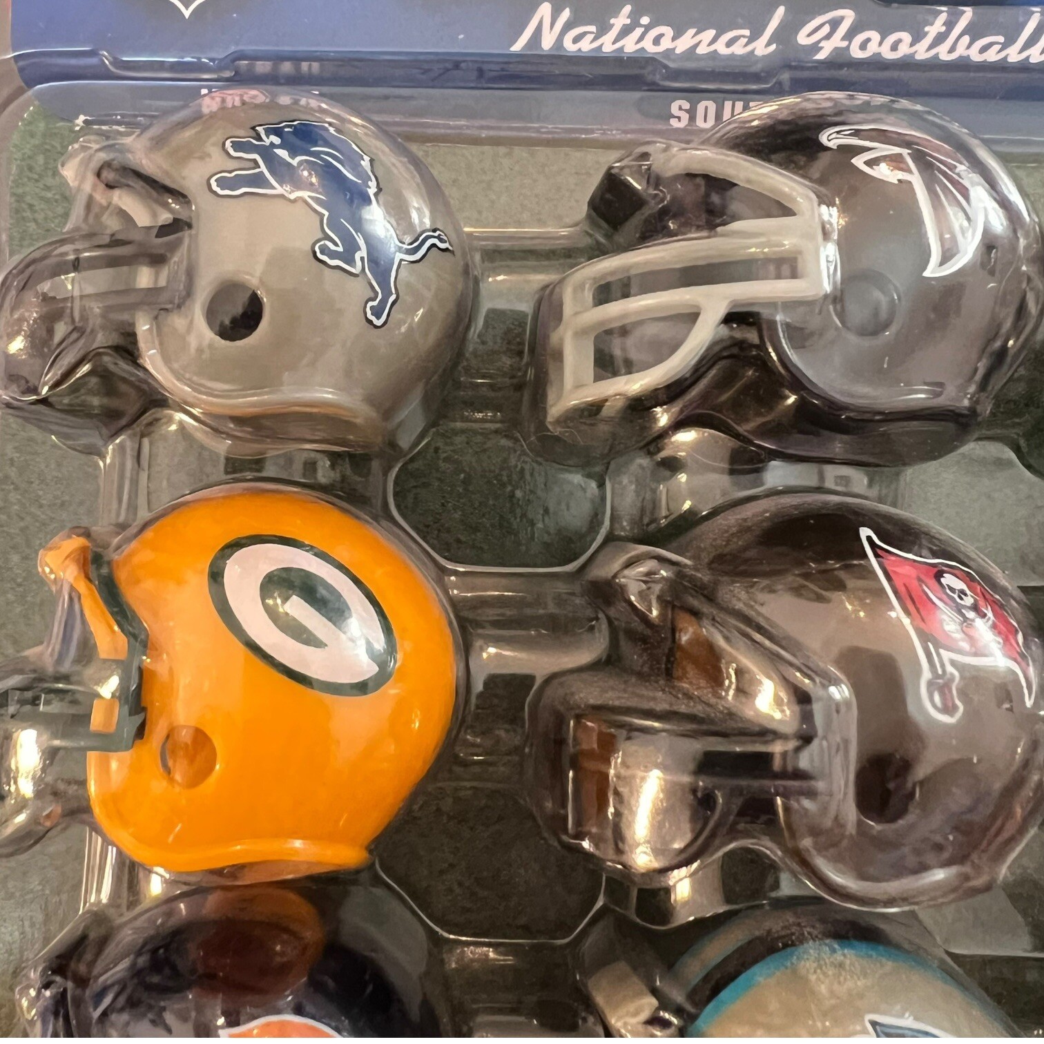 NEW NFL Football 32 Team Mini Helmet Standings Tracker Display Set AFC & NFC eBay