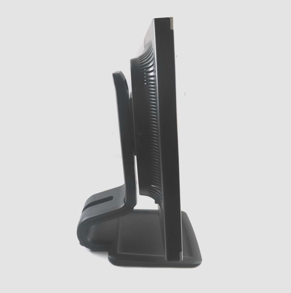 HP LA2405WG 24-Inch Widescreen TFT Active Matrix Flat Panel LCD Display Monitor - Image 3 of 4