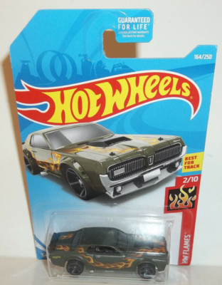 ミニカー hot wheels 68 MERCURY COUGAR HW FLAMES Amazon.com: Hot Wheels '68 Mercury Cougar - Flames 2/10