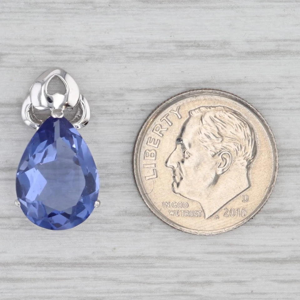 Colgante lágrima cristal azul zafiro simulado corazón oro blanco 14k Foto 4 de 4