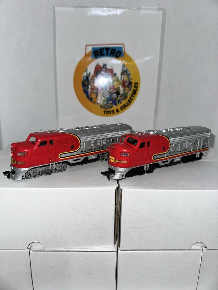 Bachmann Santa Fe HO дизельный локомотив с комплектом фар с грузами непроверенный лот - Изображение 2 из 4