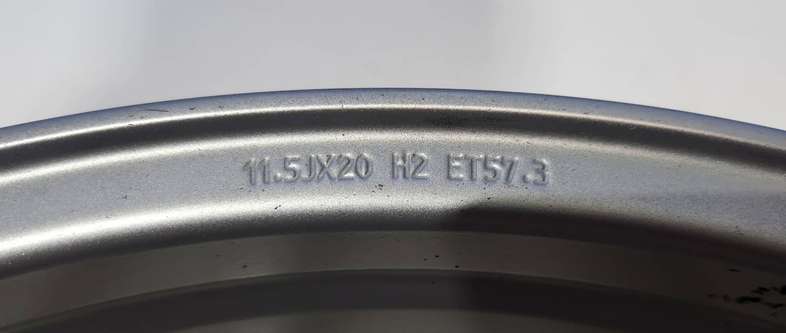 20” Ferrari 812 Superfast GTS 00842800 Silver Factory OEM Rear Wheel Rim 313696