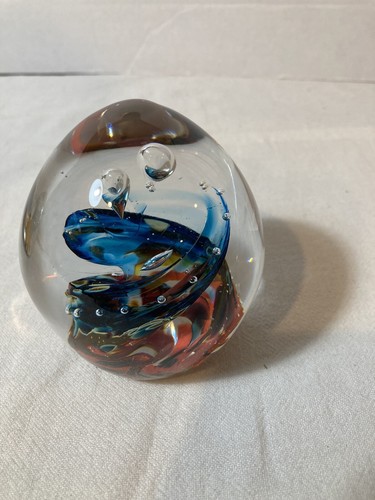 Williams Glass Paperweight Signed ‘99 - Picture 2 of 5