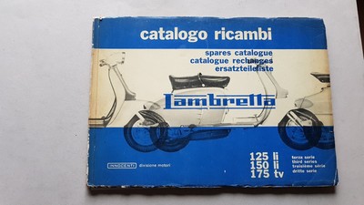 Catalogo Ricambi Innocenti Casa Lambretta Li 150 Terza Serie  . Terza Versione Dalla Metà 1965 A Termine Produzione Eliminata Ghiera Cromata Tra Il Manubrio E Lo Scudo.