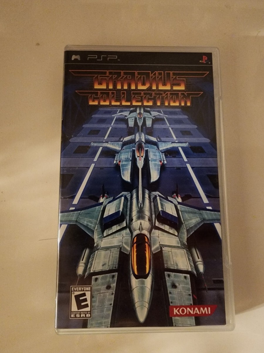 Jeu Gradius Collection PSP complet avec Reg Card - Jeux vidéo