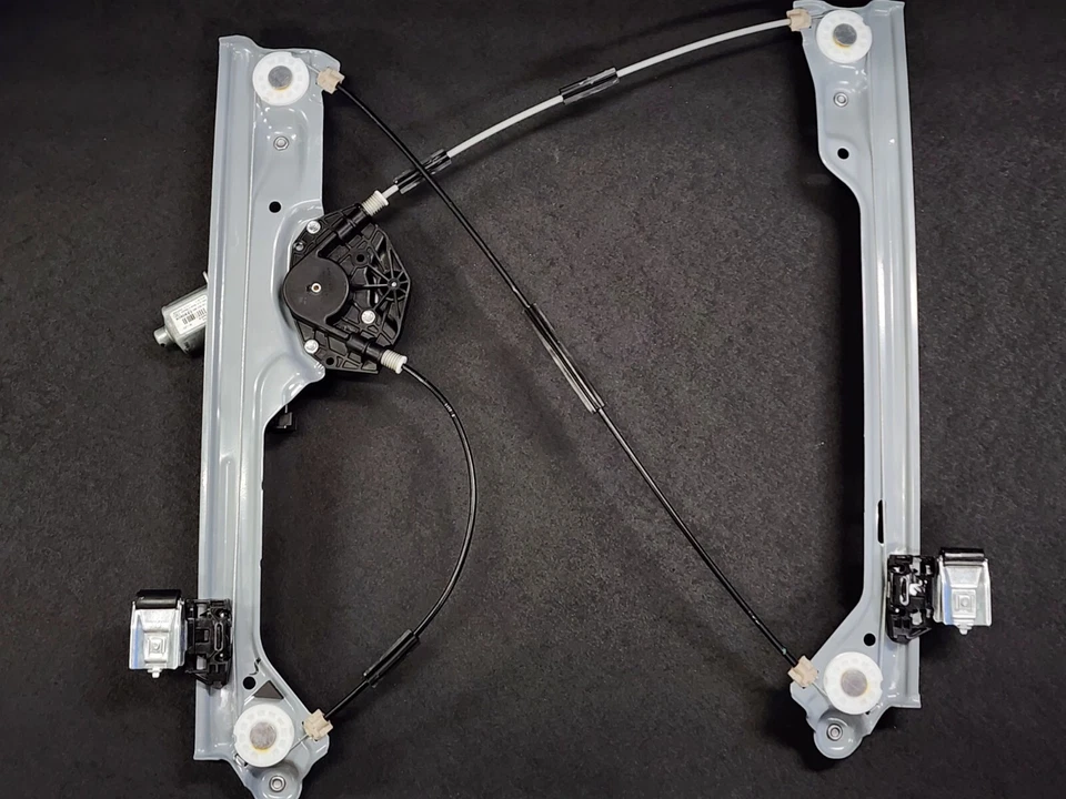 2014-20 Chevy Cadillac GMC Truck Genuine Power Window Regulator Fits Right Front - Image 2 of 4