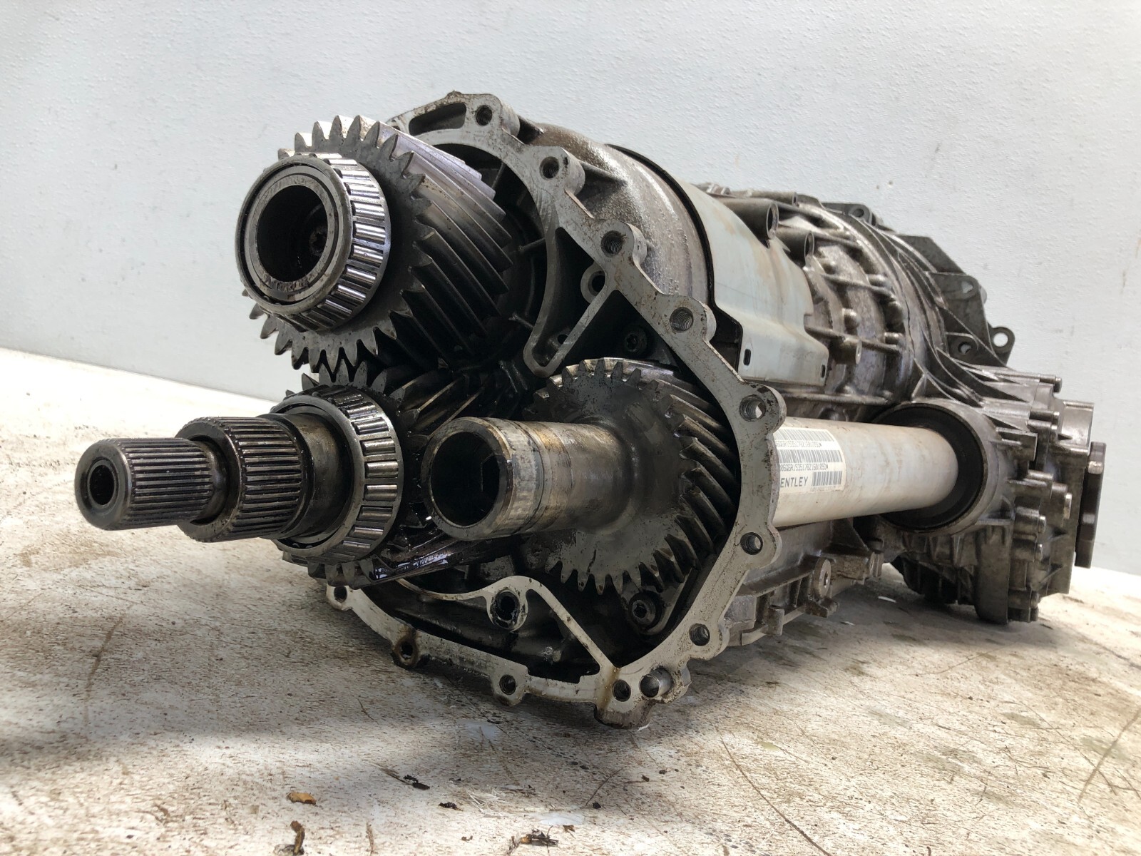 2014-2018 BENTLEY FLYING SPUR V8 AWD TRANSMISSION GEARBOX #FOR PARTS ONLY.