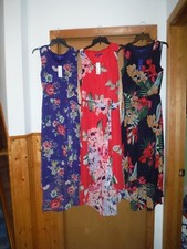 Sleeveless Lined Maxi  Dresses APT.9 size,M,S,Asymetrical Hem Multi Color Flora