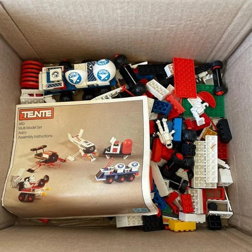 Tente Basic Vtg 1978 Hasbro Building Blocks Large Lot #460 Astro Parts astronaut