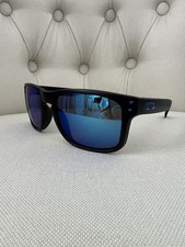Mens Oakley sunglasses brand new
