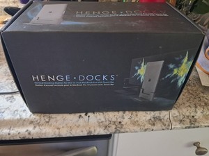 Henge Docks 15 Inch Retina Macbook Pro Vertical Docking Station open Box 