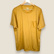 Vuori Performance Pocket T-Shirt Men Large Yellow Wicking Stretch Crew