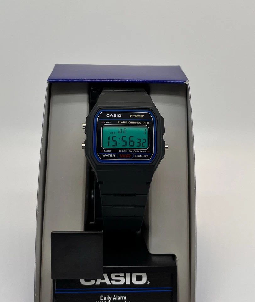 Reloj Casio F-91W Personalizado Con Pantalla Digital Verde Nuevo con Caja y Papeles Foto 4 de 4