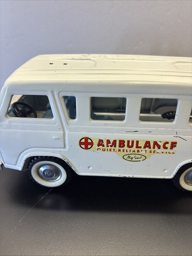 Vintage Pressed Steel Nylint Ford Econoline Ambulance Van - Picture 7 of 14