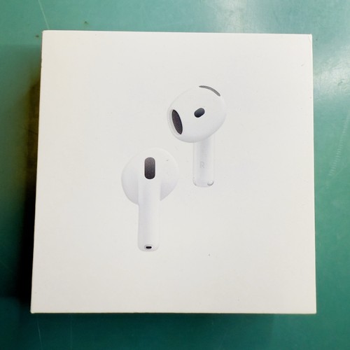 AirPods 4ème génération antibruit actif - Photo 2 sur 4