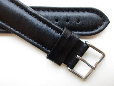 Black plain ''sport padded'' 21 MM leather watch band strap