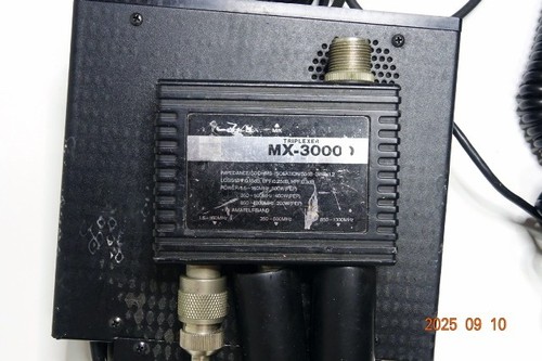 KENWOOD TM-942S 144/430/1200MHz FM Tribander 10W 3-pasmowy mobilny nadajnik-odbiornik Japonia - Zdjęcie 5 z 6
