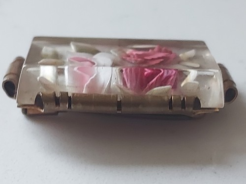 Vintage French Lucite Brooch Pink Flowers Brass Setting - Picture 9 of 15