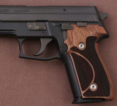 KSD Marke Sig Sauer P228 / P229 kompatibel Nussbaum Griffe Diamant
