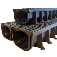 EASYFLOW SHALLOW CHANNEL DRAINAGE 3M DRIVEWAY & PATIOS WITH CORNER AND END CAPS