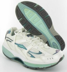 womens white trainers size 6