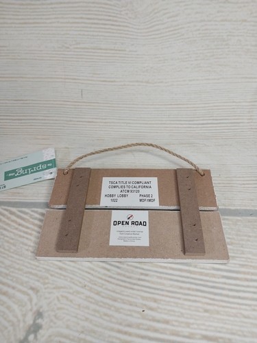 New! "Bee Sweet & Bumble" Hanging Wood Sign Decor Wreath Tier Tray Hive Honey  - Imagen 6 de 10