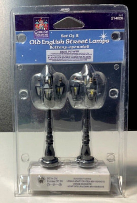 Carole Towne by Lemax Village Accessory Set of 2 Old English Street Lamps NEW