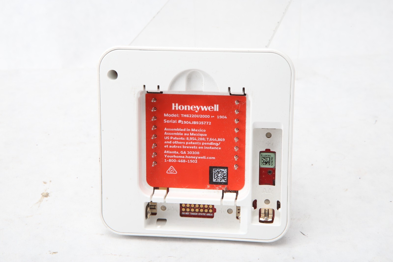 Honeywell Home Digital Programmable Thermostat TH6220U2000 NO BACKPLATE C32