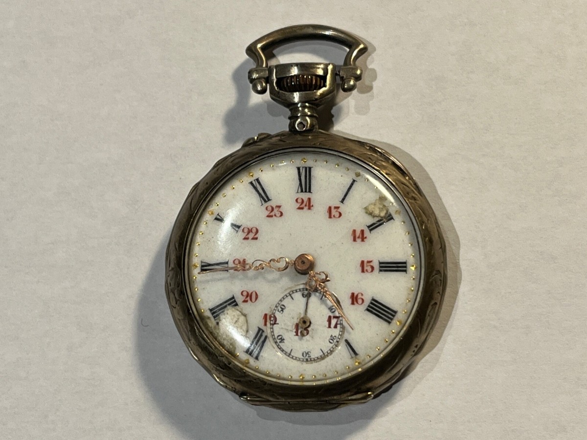 Montre gousset ancienne gravure 1900 à réviser où pour pièces (128