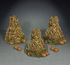 BRITAINS DIORAMA ACCESSORIES 51067 HARVESTED CORN WITH PUMPKINS