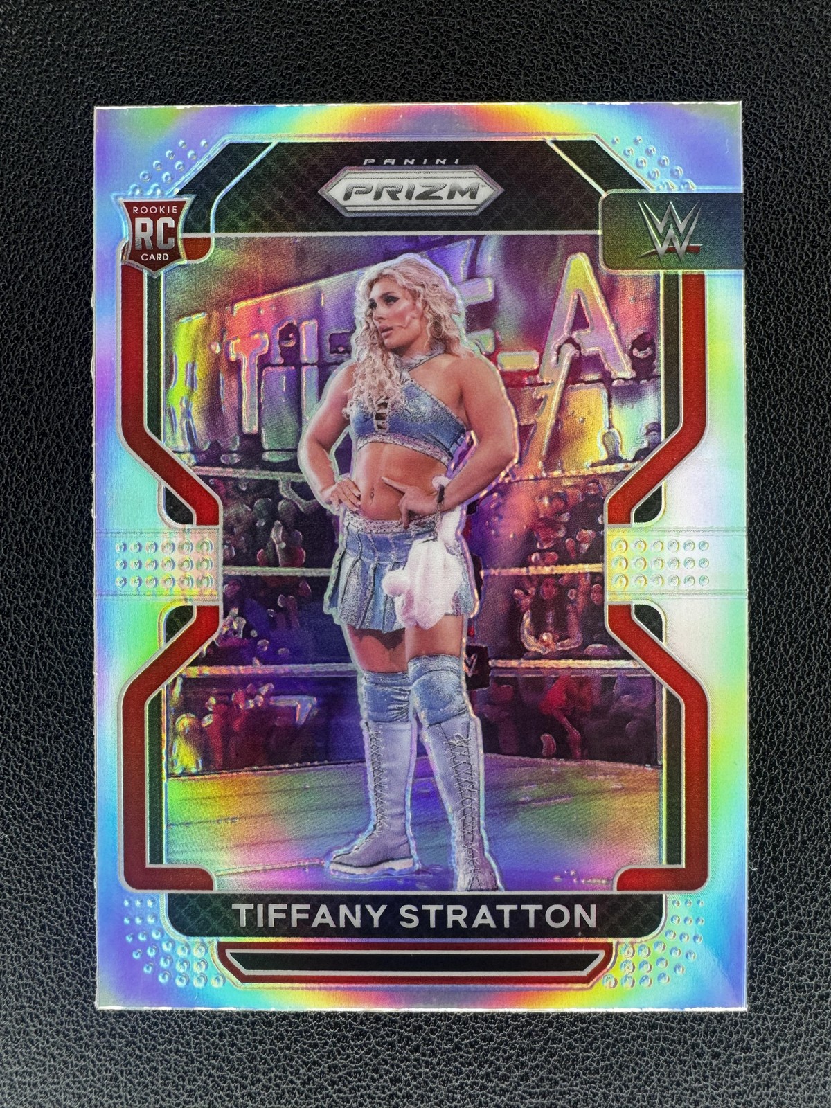 2022 Panini Prizm WWE #104 Tiffany Stratton Silver
