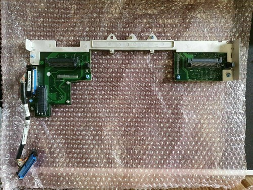Dell PowerEdge 1850 SCSI Backplane Board U9580 0U9580 MC - 第 1/5 張圖片