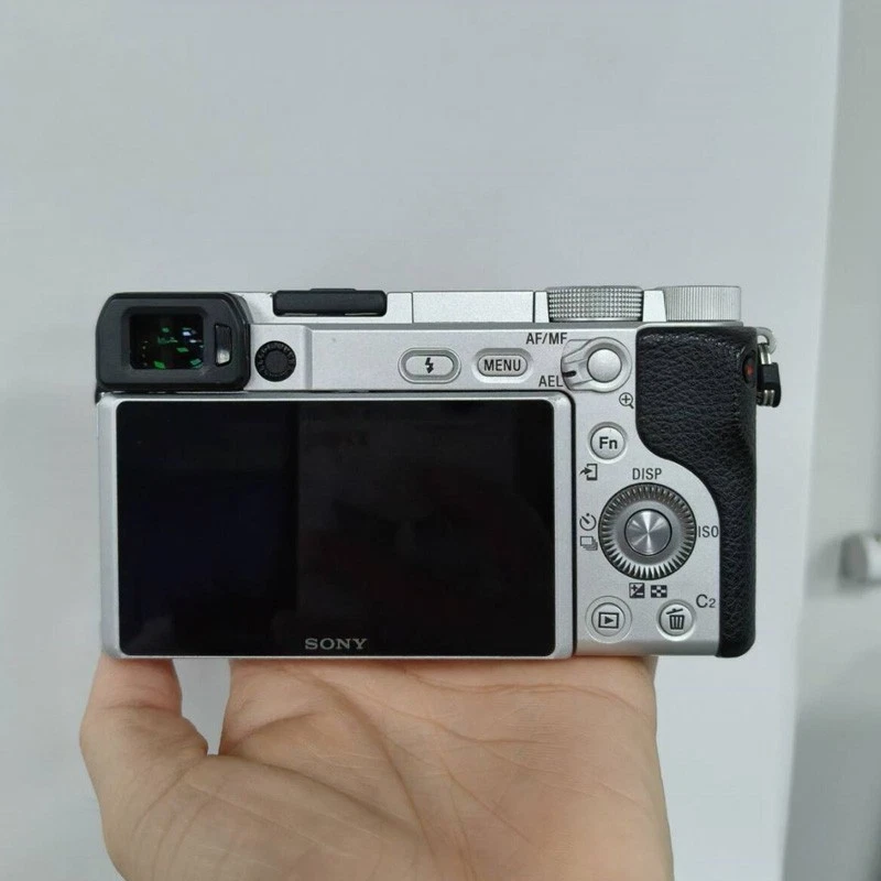 Cámara sin espejo Sony Alpha a6400 24,2 MP 4K lente enfoque automático rápido Foto 3 de 4